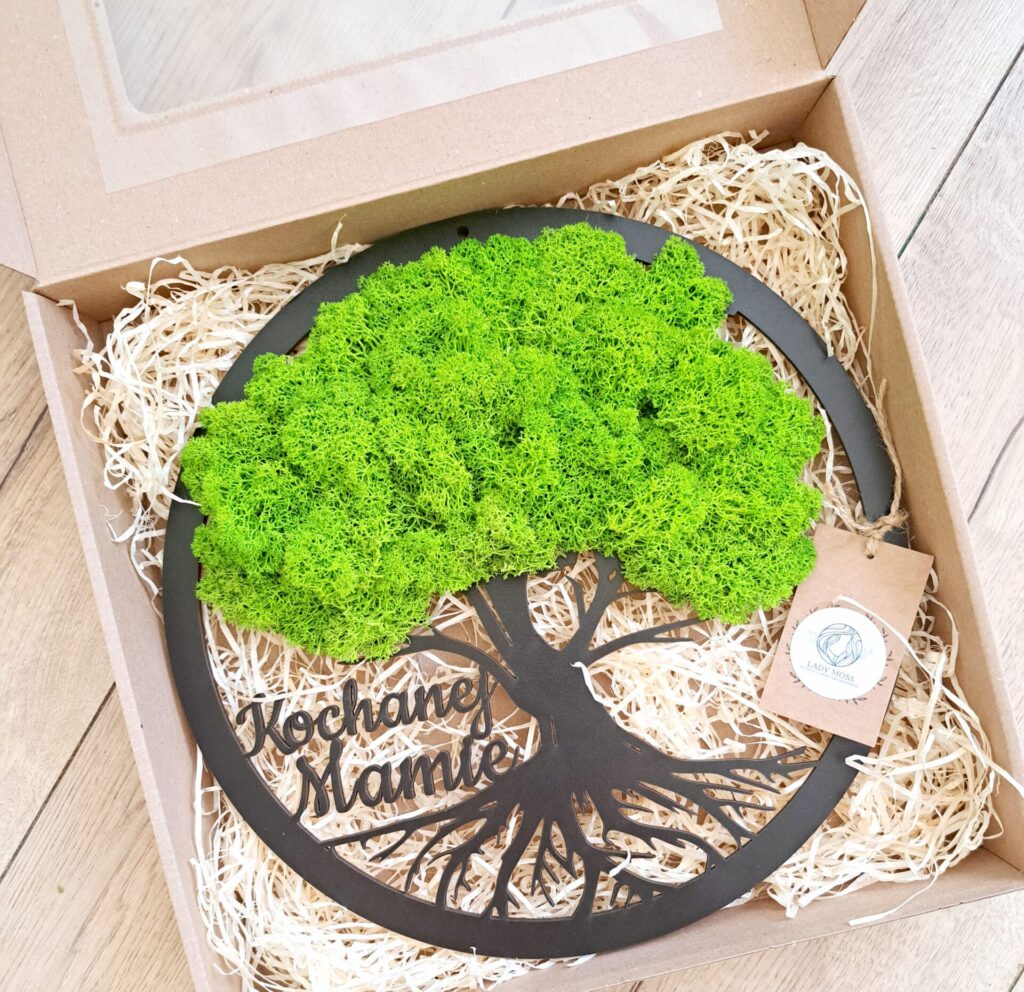 Artystyczne drzewo z chrobotka reniferowego z dedykacją na Dzień Matki.